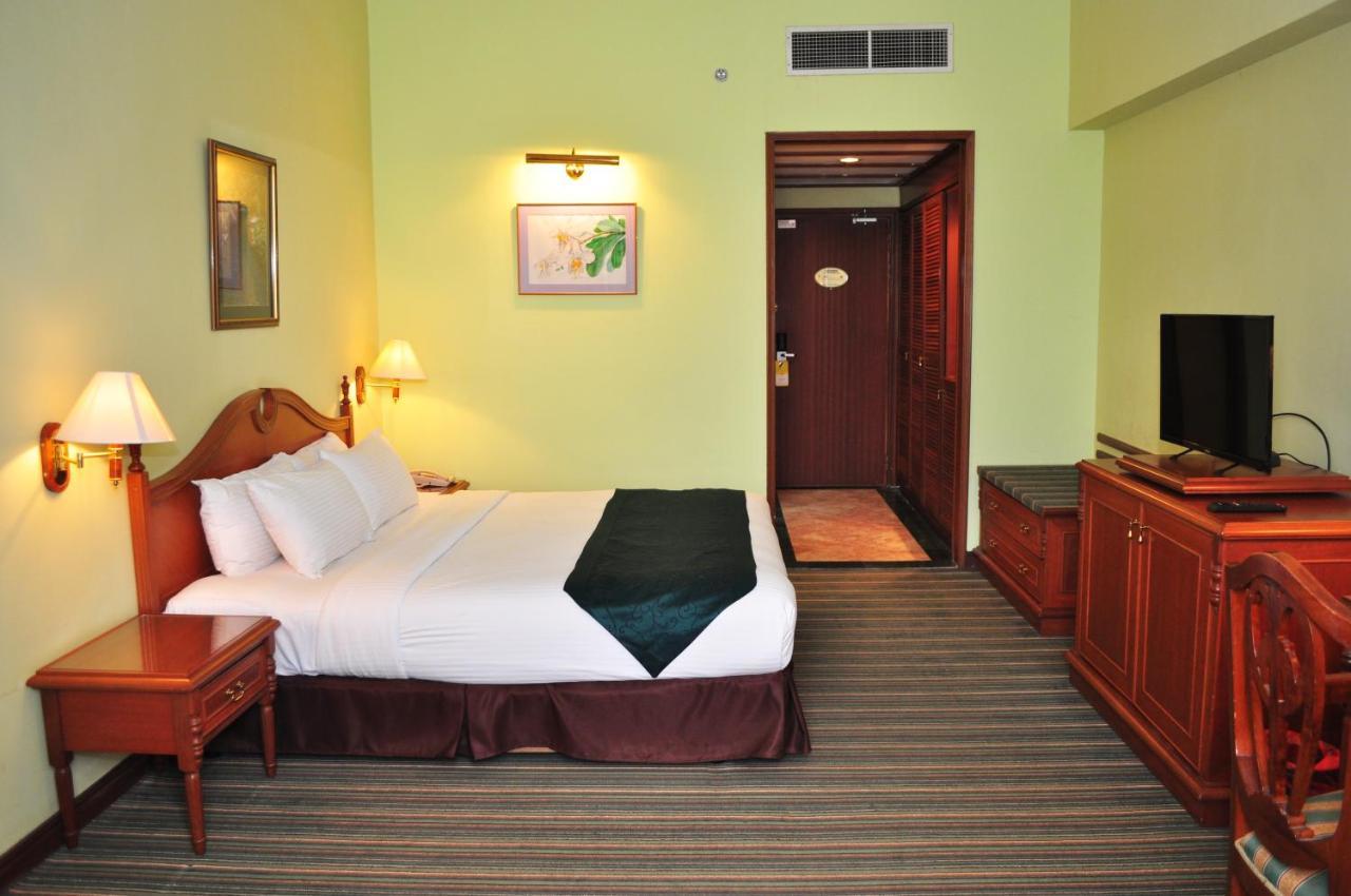 Mulia Hotel Bandar Seri Begawan Buitenkant foto