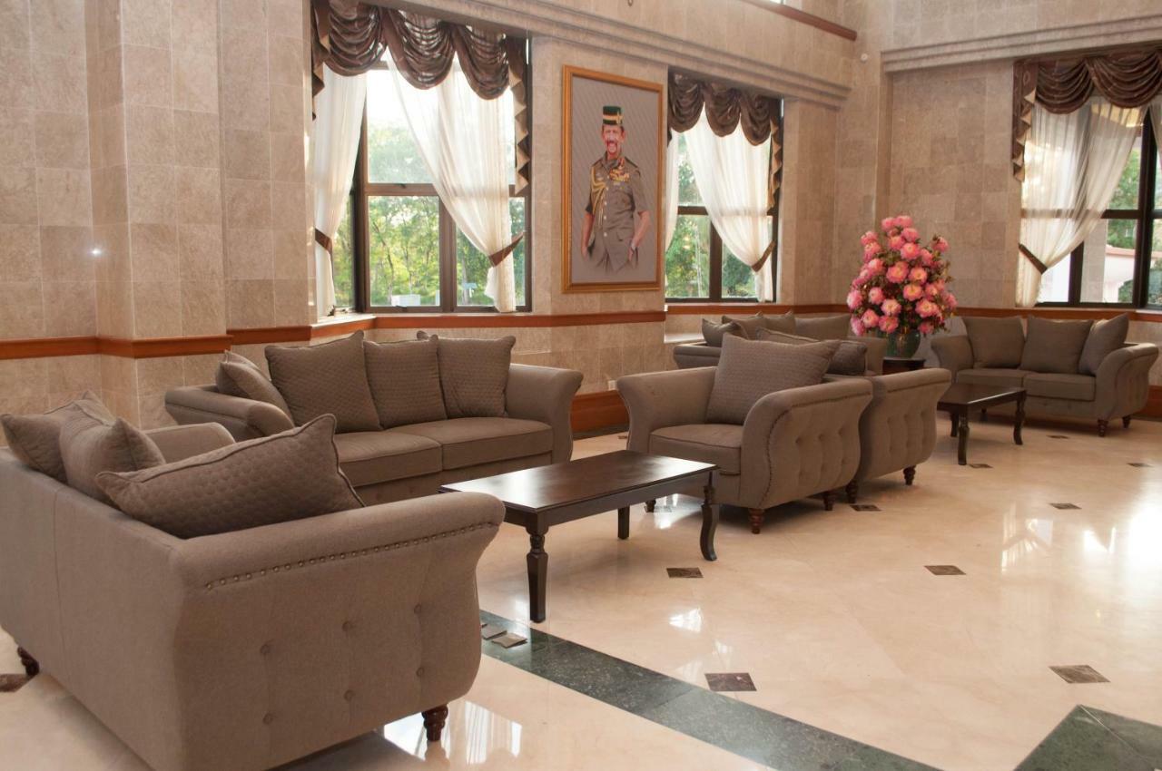 Mulia Hotel Bandar Seri Begawan Buitenkant foto